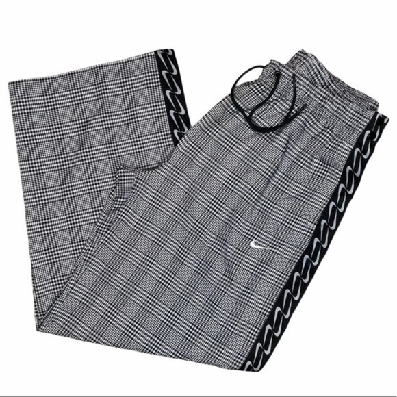 NWOT Nike Tearaway Plaid Pants - Picture 1 of 8